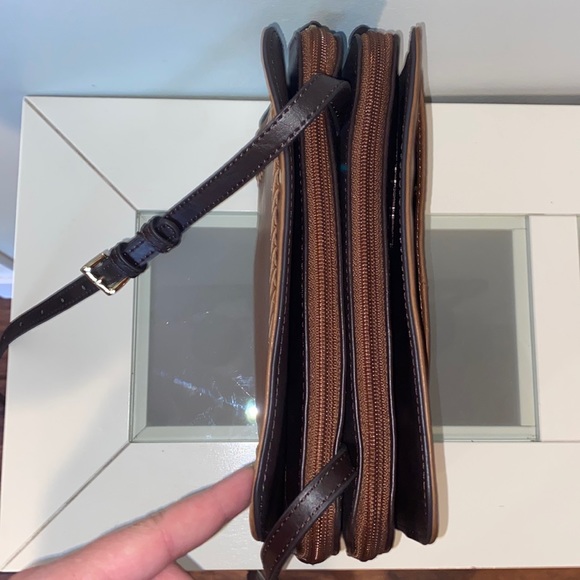 Tignanello Mojave X-body Brown and Caramel Leather Cross Body Bag - Picture 5 of 15